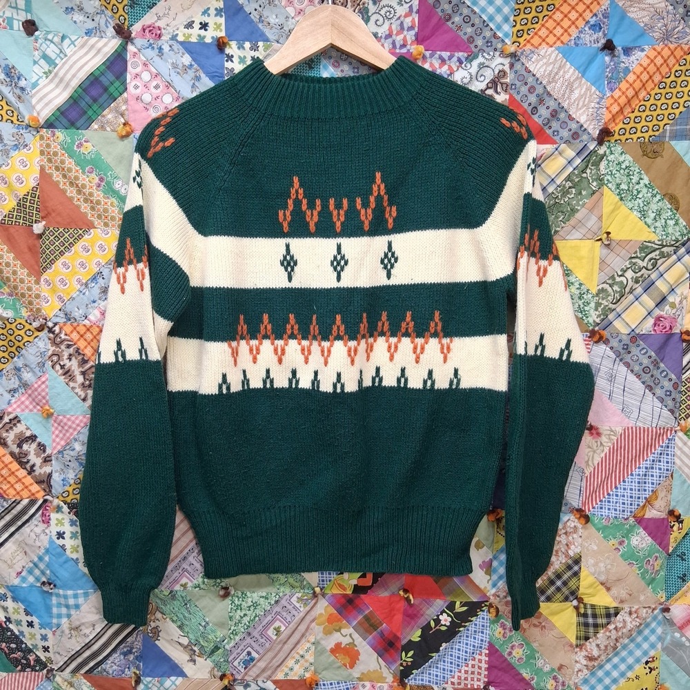 True Vintage 70s 80s JCPenney Sweater Boys Large 16/18 Green Geometric